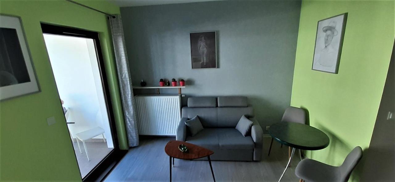 Green Wilanow Apartment With Free Parking วอร์ซอ ภายนอก รูปภาพ